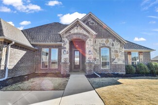 152 Hackberry Pointe Dr, Weatherford, TX 76087