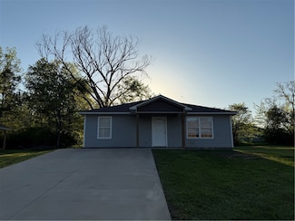 3502 Sr 333, London, AR 72847