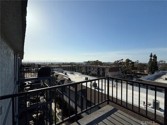 2599 Walnut Ave, Signal Hill, CA 90755