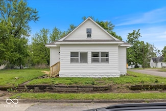 2101 Buckeye St, Terre Haute, IN 47804