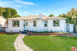 7422 Milwood Ave, Canoga Park, CA 91303