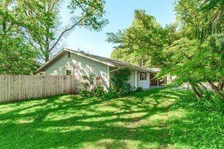 235 Lloyellen Dr, Rogue River, OR 97537