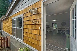 3624 Galiano Dr, Ferndale, WA 98248