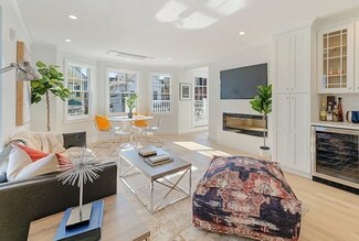 8 B Sycamore St Unit B, Somerville, MA 02143