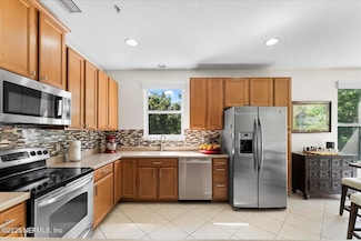 4480 Deerwood Lake Pkwy Unit 131, Jacksonville, FL 32216