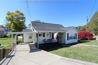 61 Central Ave, Saint Albans, WV 25177