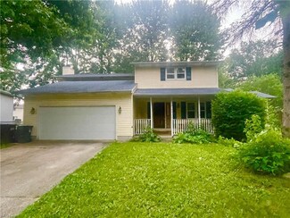 7175 Deer Run Dr, Amherst, OH 44001