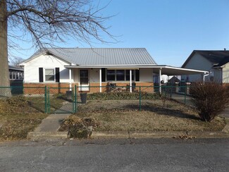 1822 12th St, Tell City, IN 47586