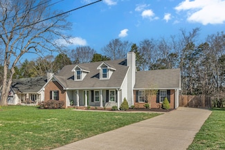 118 Saint Michaels Ln, Smyrna, TN 37167