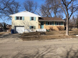 201 N Oneida Ave, Pierre, SD 57501