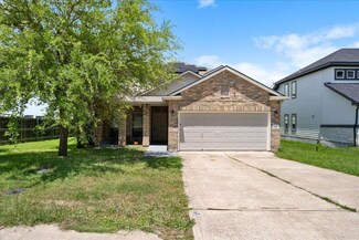 101 Blanco Woods Blvd, Elgin, TX 78621