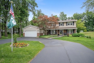 3125 Fawn Ln, Jackson, MI 49201