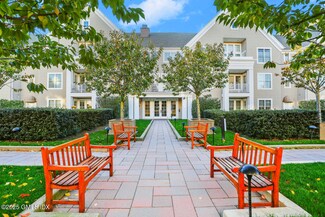 77 Havemeyer Ln Unit 416, Stamford, CT 06902