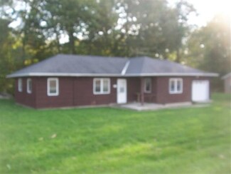 6562 E St Rd 218, Camden, IN 46917