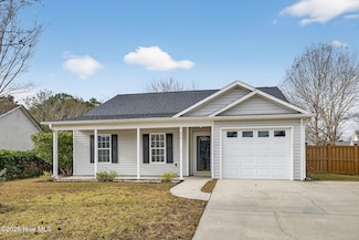 1421 Wagon Ct, Wilmington, NC 28412