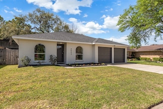 4903 Northrup Dr, Houston, TX 77092