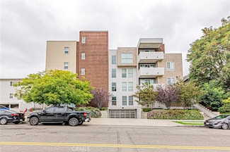 4813 Oakwood Ave Unit 201, Los Angeles, CA 90004