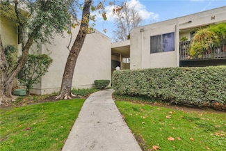 23515 Lyons Ave Unit 188, Valencia, CA 91355