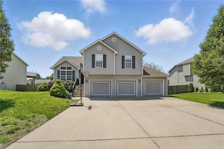 3611 NW 87th St, Kansas City, MO 64154