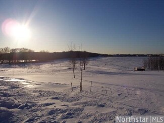111 Heritage Trail, Houlton, WI 54082