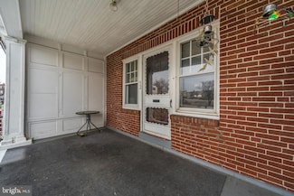 52 Golf Rd, Upper Darby, PA 19082