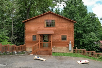 2145 E View Dr, Sevierville, TN 37876