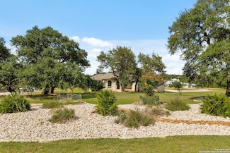 1607 Filtro, Canyon Lake, TX 78132