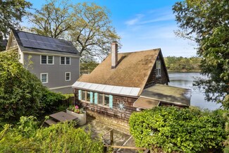 28 Batchelder Park, Wenham, MA 01984