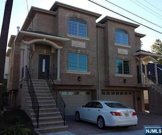120A Princeton Place, Palisades Park, NJ 07650
