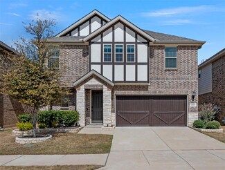 2137 Ella Ln, Carrollton, TX 75010