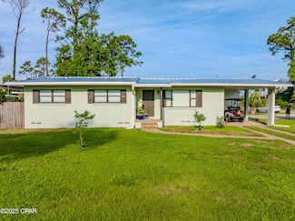 1402 Palm Blvd, Port Saint Joe, FL 32456