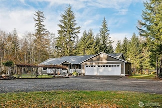 6240 SW Old Clifton Rd, Port Orchard, WA 98367