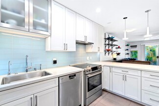 68 Walaka St Unit 5, Kihei, HI 96753