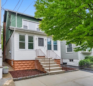 1559 Lurting Ave, Bronx, NY 10461