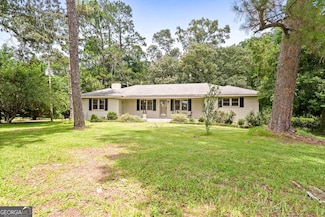 1794 Dames Ferry Rd, Forsyth, GA 31029