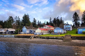 29439 Beach Dr NE, Poulsbo, WA 98370