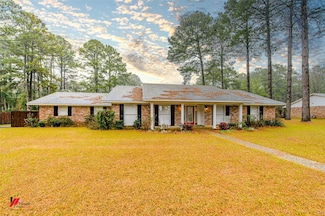 1002 N Acres Ln, Springhill, LA 71075