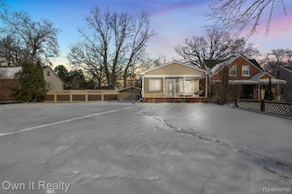 24336 Fordson Hwy, Dearborn Heights, MI 48127