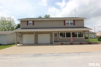 105 S Wetmore St, Metamora, IL 61548