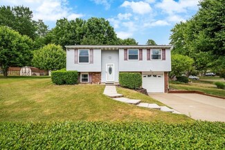 211 Darnley Dr, Coraopolis, PA 15108