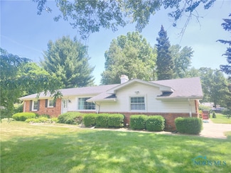 4530 Vineyard Rd, Toledo, OH 43623