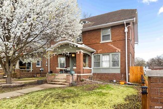 2417 N Linn St, Peoria, IL 61604