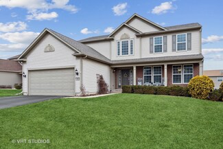 315 Parker Place, Oswego, IL 60543