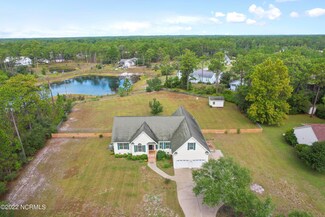 805 Boros Rd, Southport, NC 28461