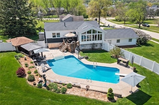 4210 Morelle Rd NE, Cedar Rapids, IA 52411