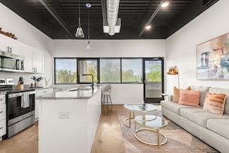 293 Plus Park Blvd Unit 203, Nashville, TN 37217