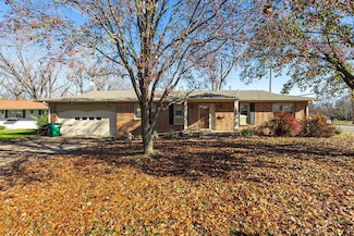 700 N Crestline St, Wichita, KS 67212