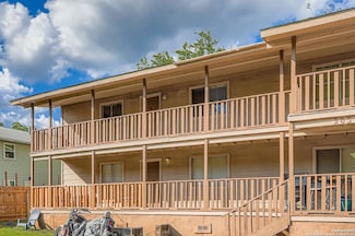 203 S Mitchell St Unit 4, San Marcos, TX 78666