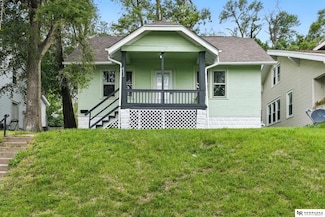 6332 N 32nd St, Omaha, NE 68111