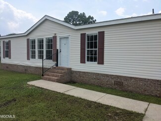 14113 Briarwood Dr, Vancleave, MS 39565